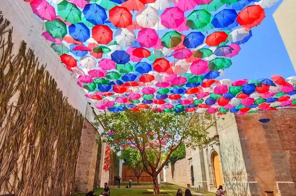 best places to visit in mexico for young adults
