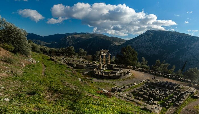 Delphi The Center of the Ancient World