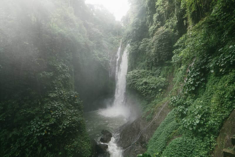 Leke Leke Waterfall